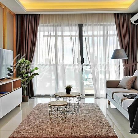 Yussy 2 Bedrooms Condo At R&F Princess Cove Джохор-Бару Екстер'єр фото