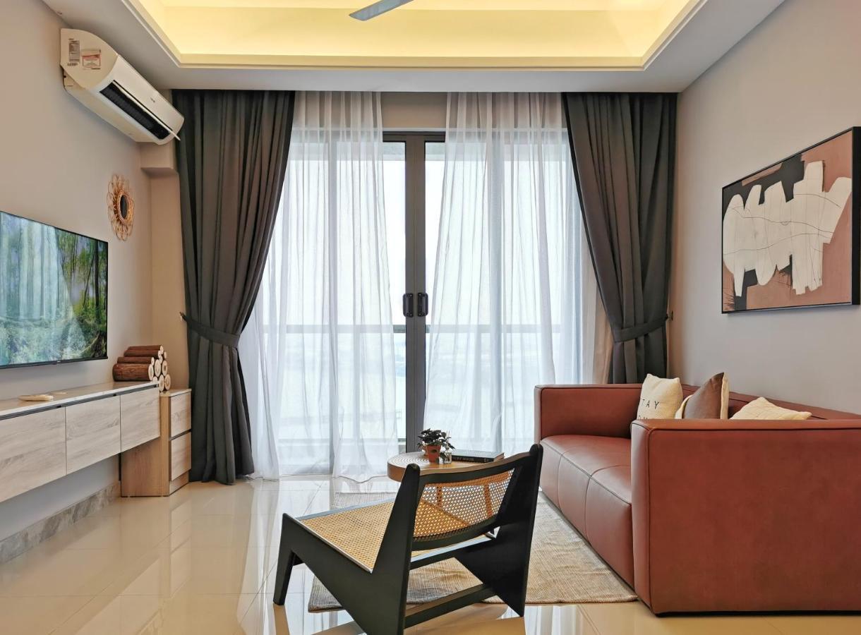 Yussy 2 Bedrooms Condo At R&F Princess Cove Джохор-Бару Екстер'єр фото